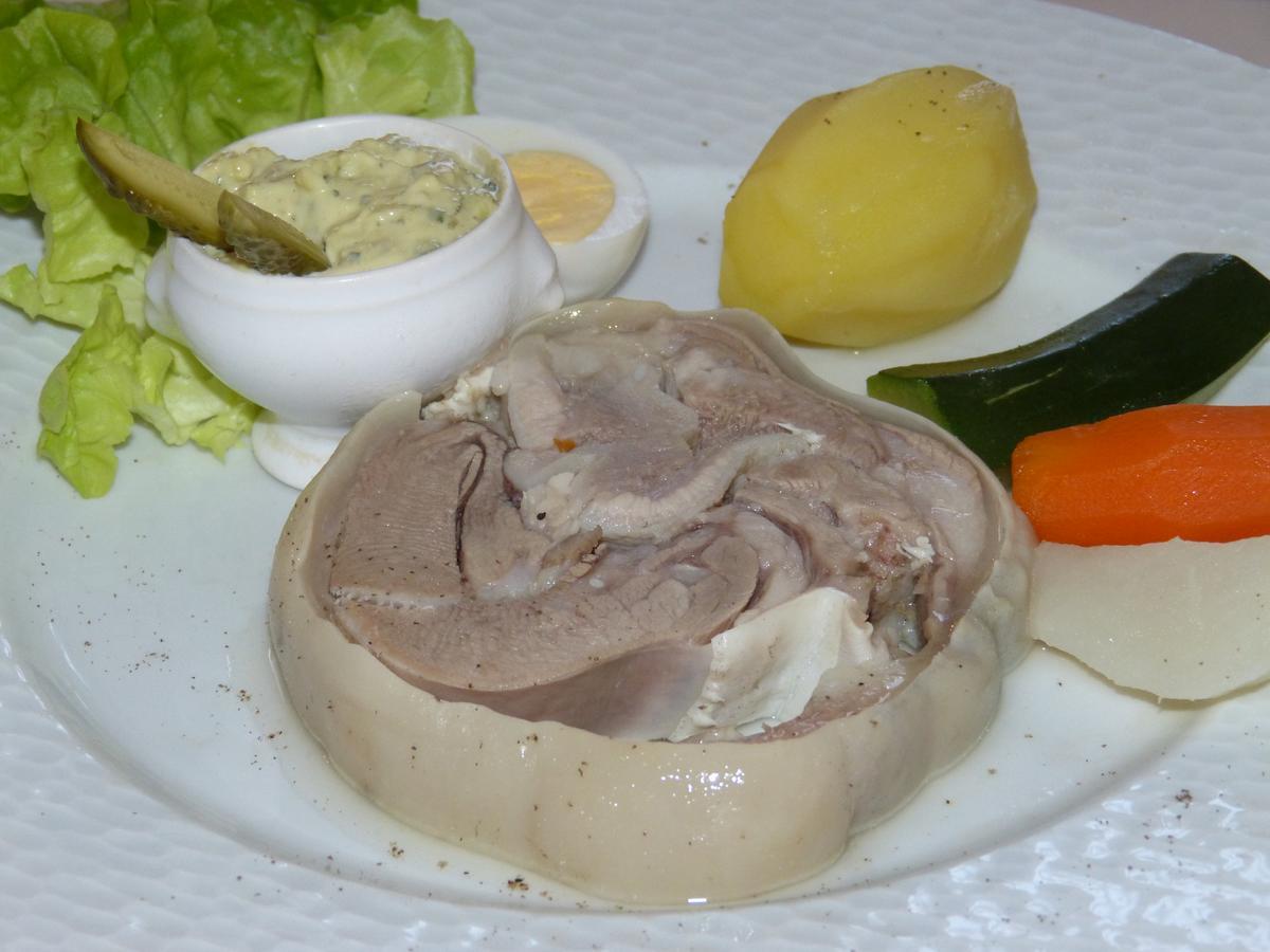 Hotel Restaurant "Le Relais" Courtenay (Loiret) Exterior foto